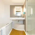 Novotel Centre 4* נאנסי
