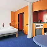 Hotel Novotel Centre 4*