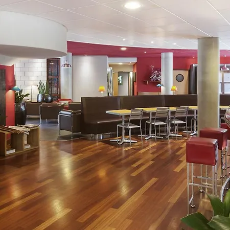 Novotel Centre Отель Нанси