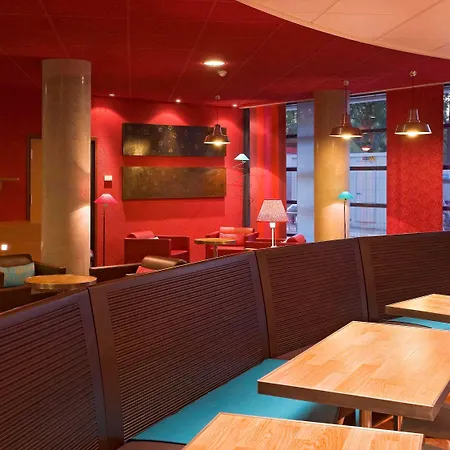 Hotel Novotel Centre 4*