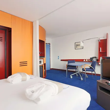 호텔 Novotel Centre