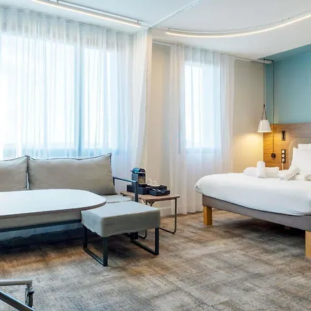 Novotel Centre 4*