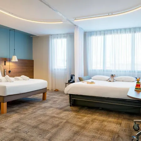 호텔 Novotel Centre