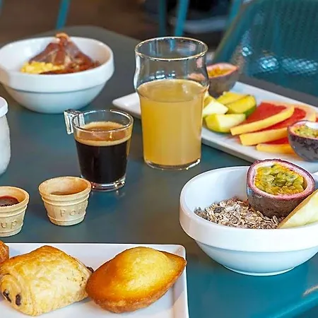 Novotel Centre 호텔