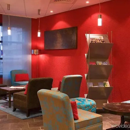 Отель Novotel Centre