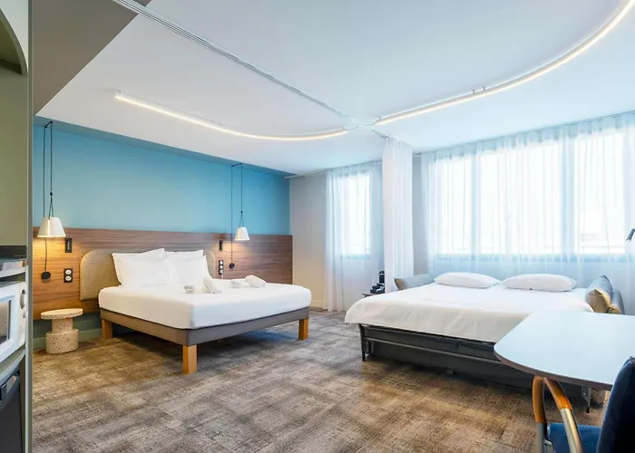 Hotell Novotel Centre 4*