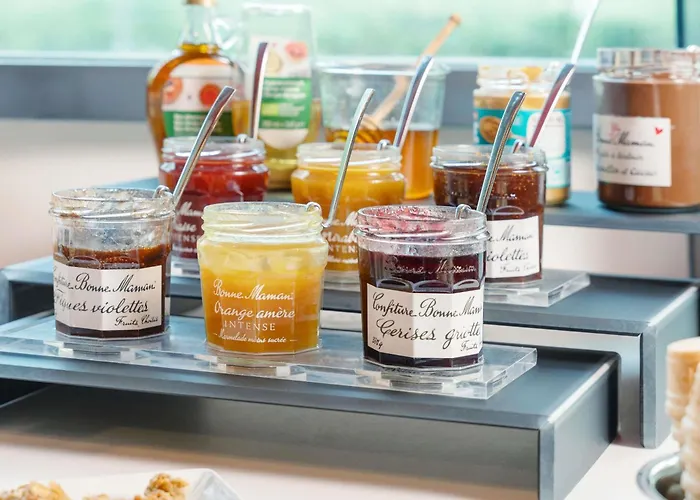 Novotel Centre Hotell 4*