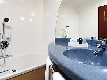 Novotel Centre מלון 4*